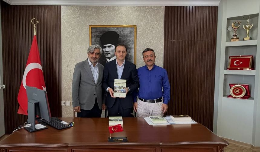 Güçlükonak’ın Kültürel Mirası Kaymakamlığa Sunuldu