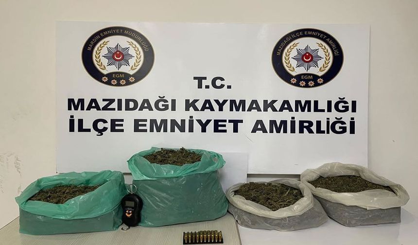 4 kilo 636 gram uyarıcı madde ele geçirildi, 2 gözaltı
