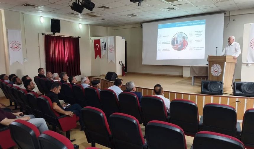 Cizre’de Muhtarlara Sosyal Hizmet Modelleri Tanıtıldı