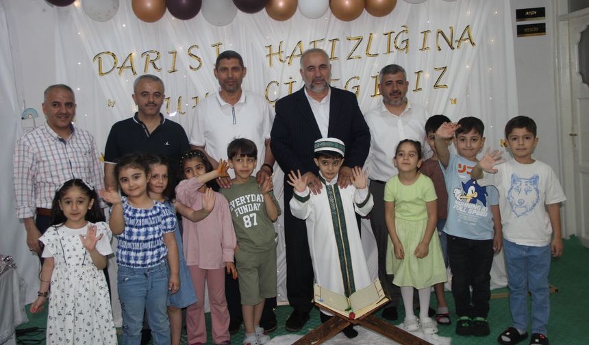 Nuh’un Gemisi Kur’an Kursu’nda Duygulandıran Program
