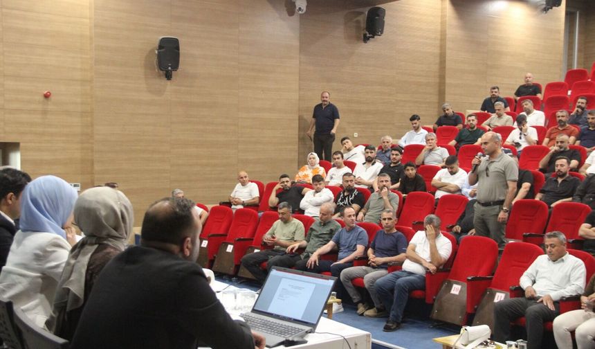 Cizre Esnafı Çözüm İçin Bir Araya Geldi