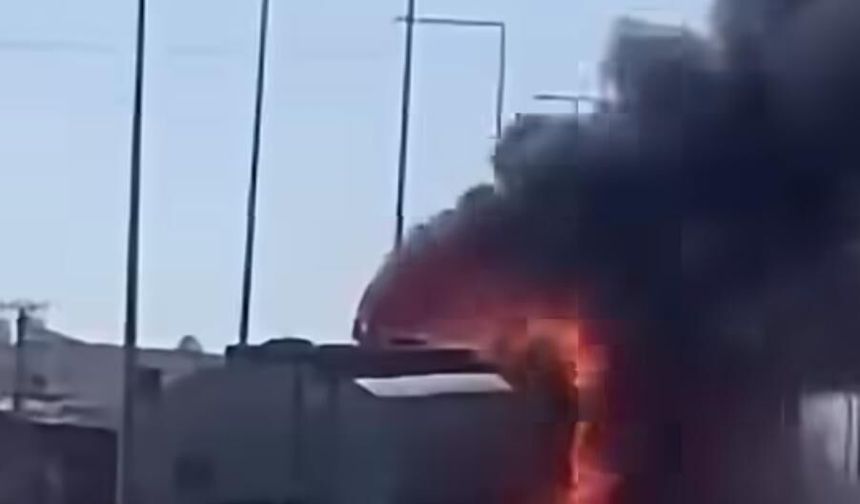 Faciaya ramak kala, seyir halindeki tanker alev aldı
