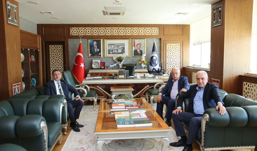 Şırnak’ta Rektör Alkış’a anlamlı ziyaret