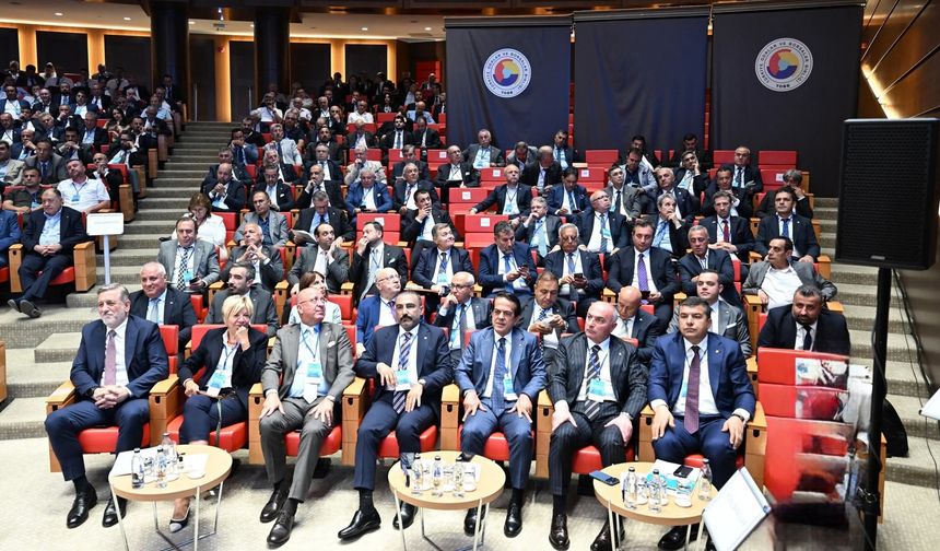 Şırnak TSO Başkanı Osman Geliş, finans zirvesine katıldı
