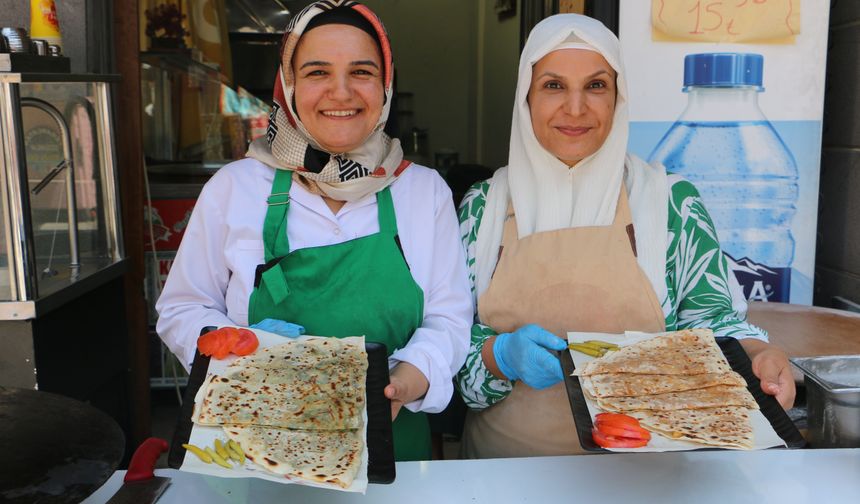 Gelin-görümce işbirliği düşman çatlatıyor