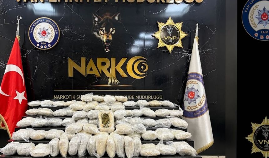 Van'da 48 kilo esrar ele geçirildi
