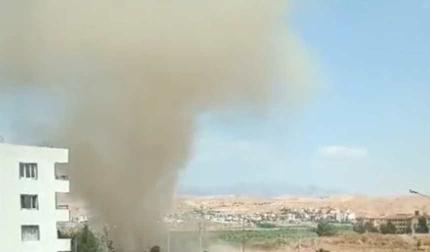 Cizre’de aniden beliren hortum panik oluşturdu