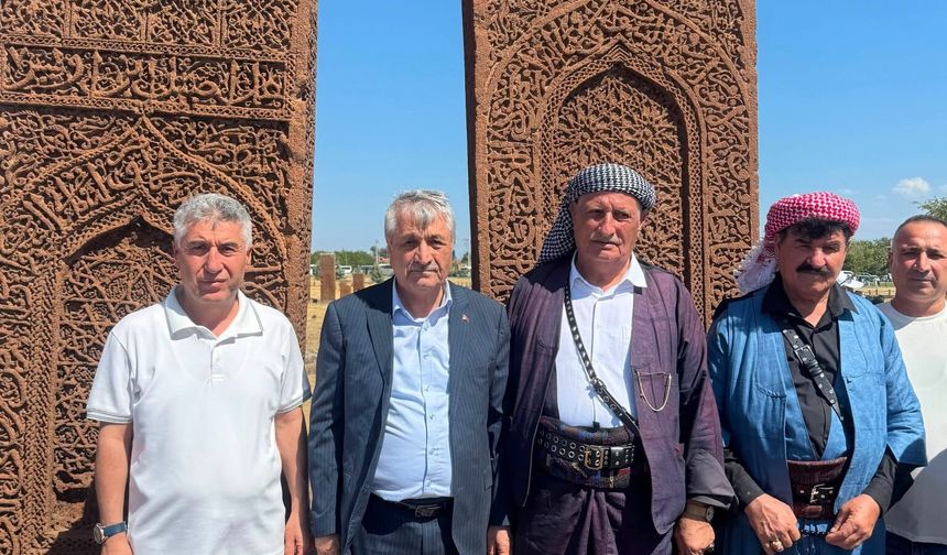 KAF Şırnak heyeti Malazgirt Zaferi’nin 955. yıl dönümünde