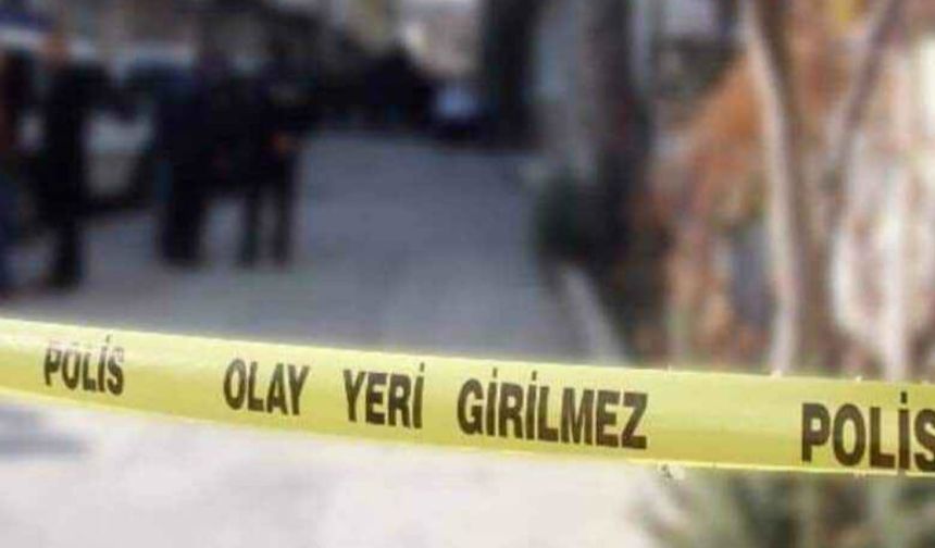 İlçe meydanında kavga, bölgeye çok sayıda polis sevk edildi