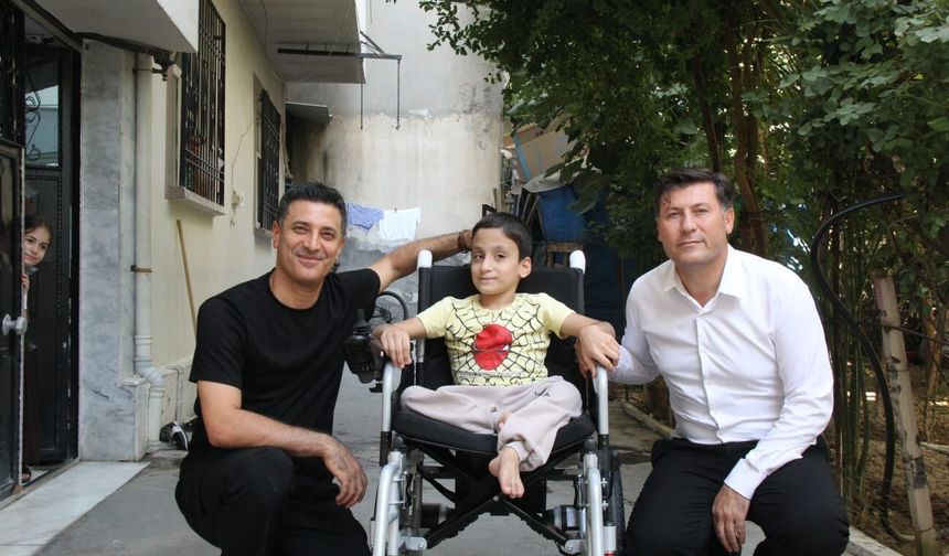 Argeş, Yeni Eğitim Dönemine Yeni Akülü Sandalyesiyle Başlıyor