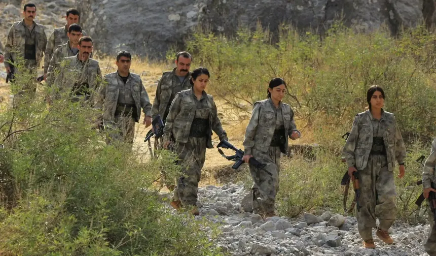 Şırnak  Sınırında Kritik Gelişme,PKK 81 Mevziden Çekildi