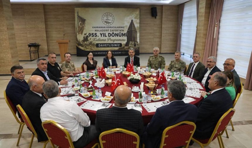 Şırnak’ta korucu başlarıyla Malazgirt buluşması