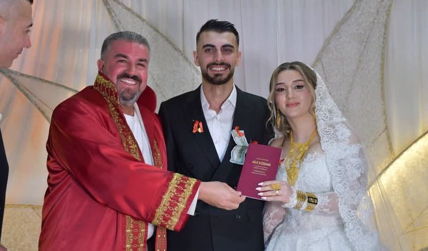 Silopi’de mutluluğa “evet” dediler, nikâhlarını Başkan Tatar kıydı