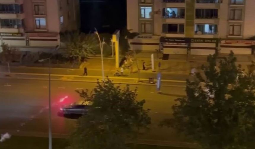 Havai fişek dehşeti, hedef alarak attı, 2 kardeş yaralandı