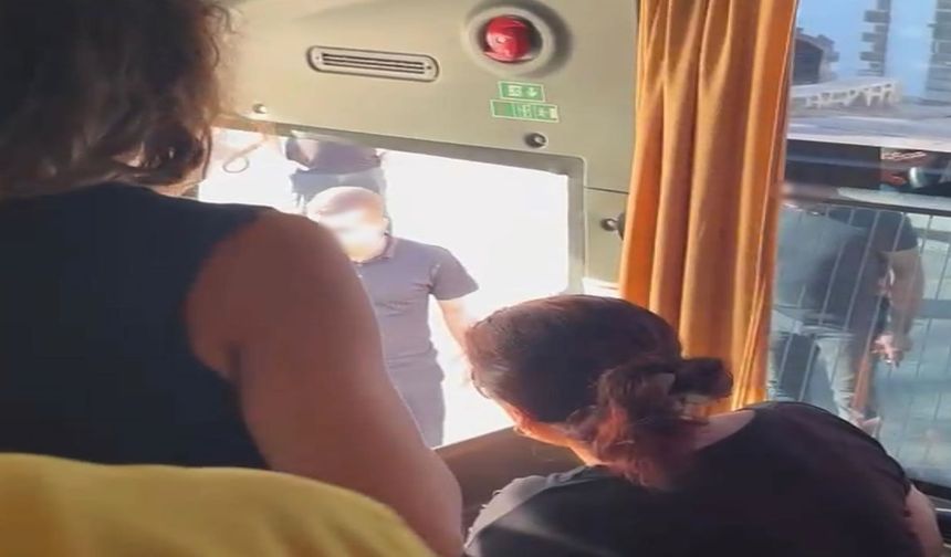 Sağlık personelini taşıyan otobüsün önünü kesip camlarını yumrukladılar