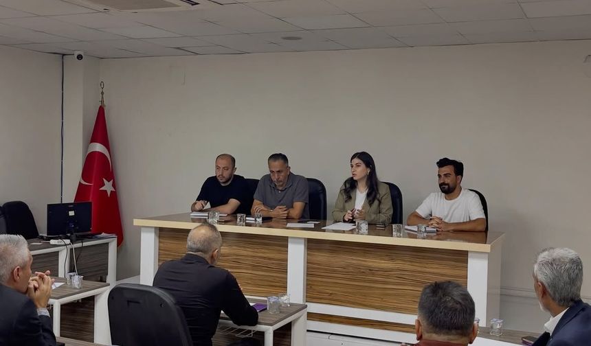 Silopi Belediyesi’nde kış öncesi mahalle toplantısı