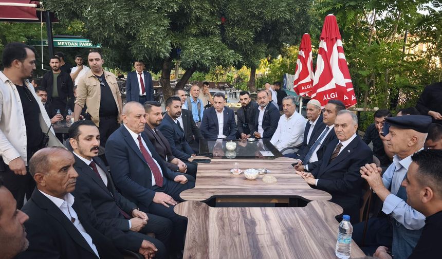 MHP heyeti Şırnak’ta esnaf ve vatandaşlarla buluştu