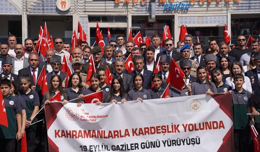 Şırnak’ta Gaziler Günü dolayısıyla yürüyüş düzenlendi