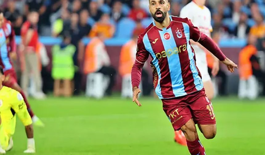 Süper Lig'de Trabzonspor, Galatasaray'ı farklı geçti