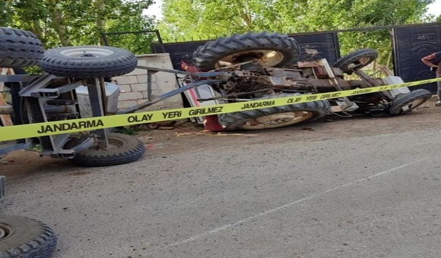 Traktör devrildi 3 kişi yaralandı