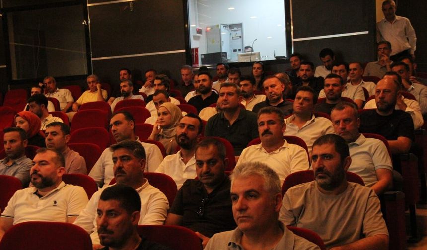 Cizre’de Okul Yöneticileri Yeni Eğitim Yılı İçin Toplandı
