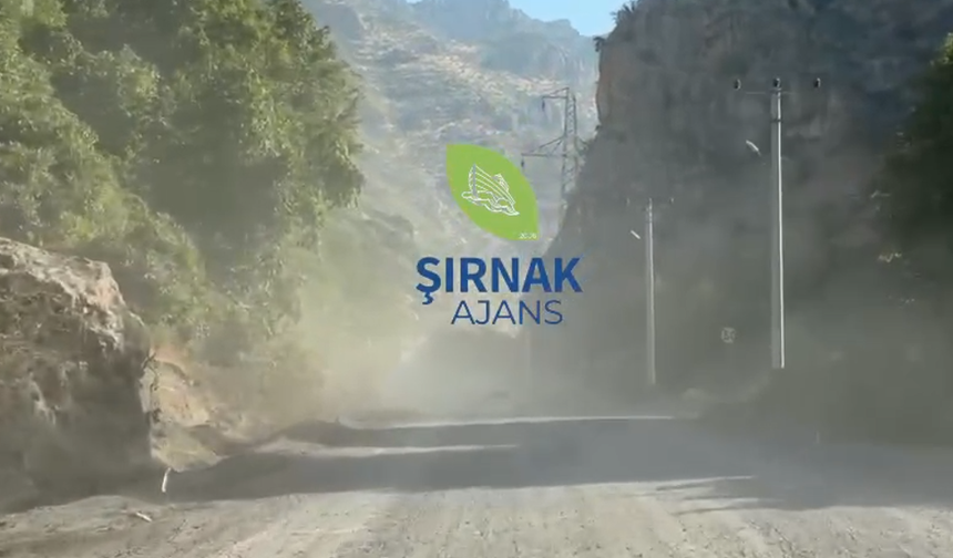 Uludere’de Yol Çalışması Vatandaşları Toza Mahkum Etti