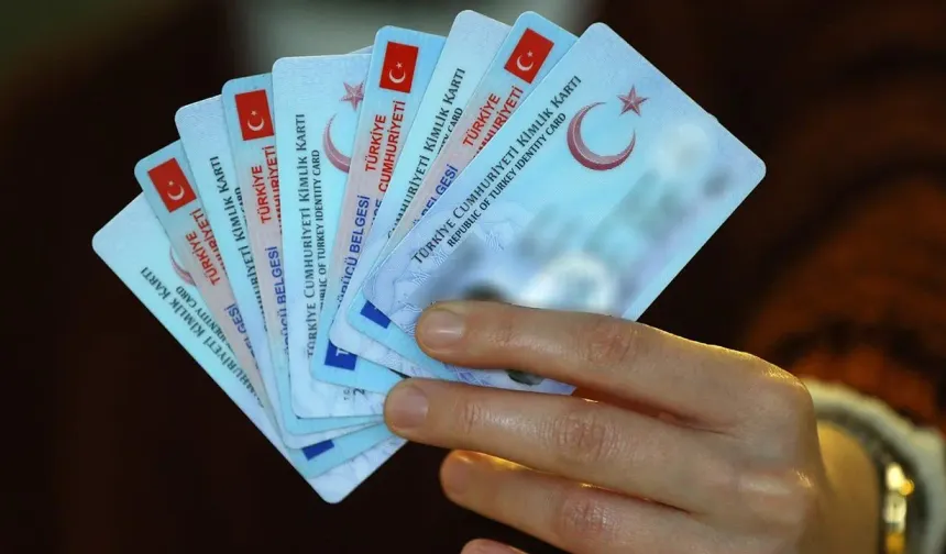 Kimlik Kartlarında 10 Yıllık Süre Doluyor Ne Yapmak Gerekiyor?