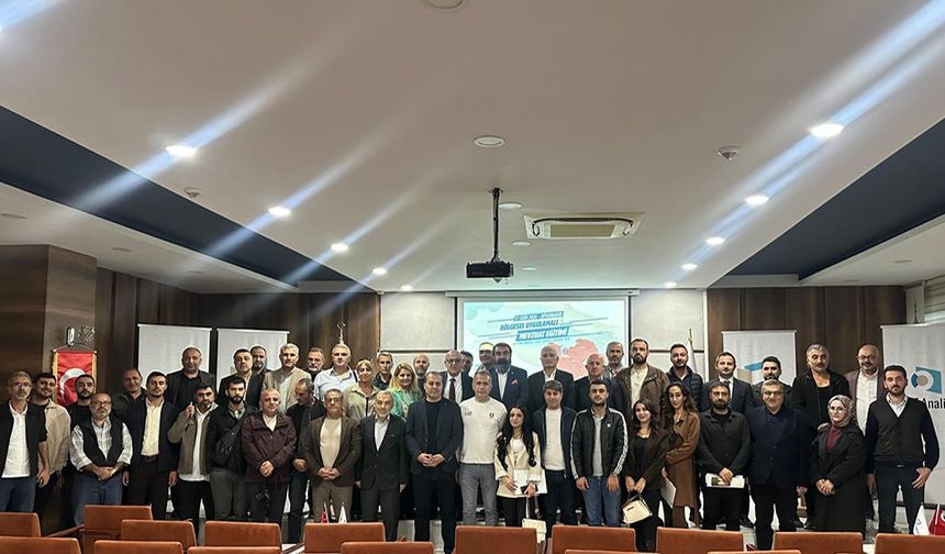 Şırnak basını bölge gazetecileri ile BİK toplantısında buluştu