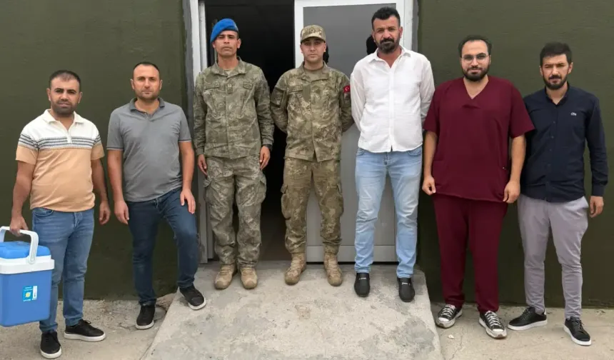 Cizre’de Kışlada Aşı Uygulaması Yapıldı