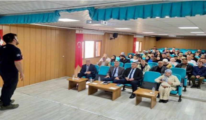 Şırnak ve ilçelerinde TÜBİTAK Projeleri Tanıtıldı