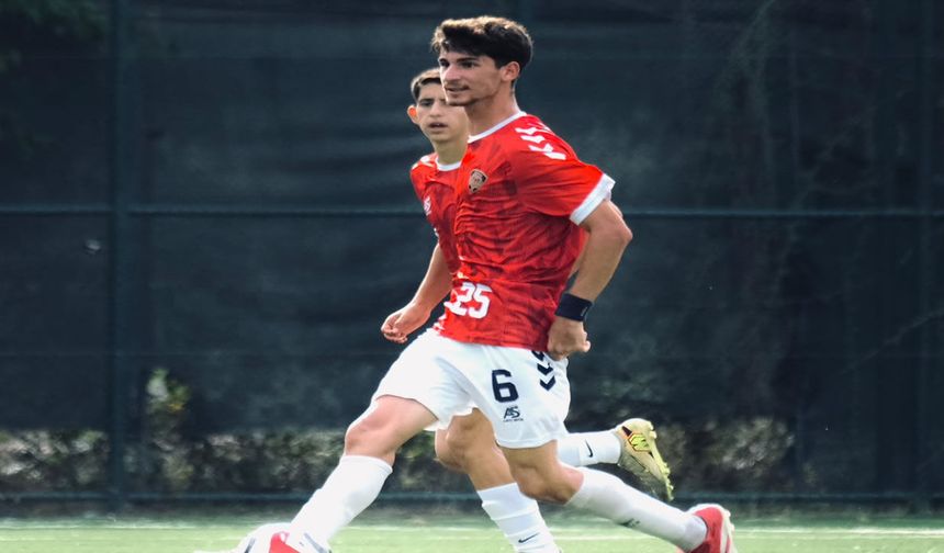 Silopi’den profesyonel futbola, genç oyuncu Mersin İdmanyurdu’nda