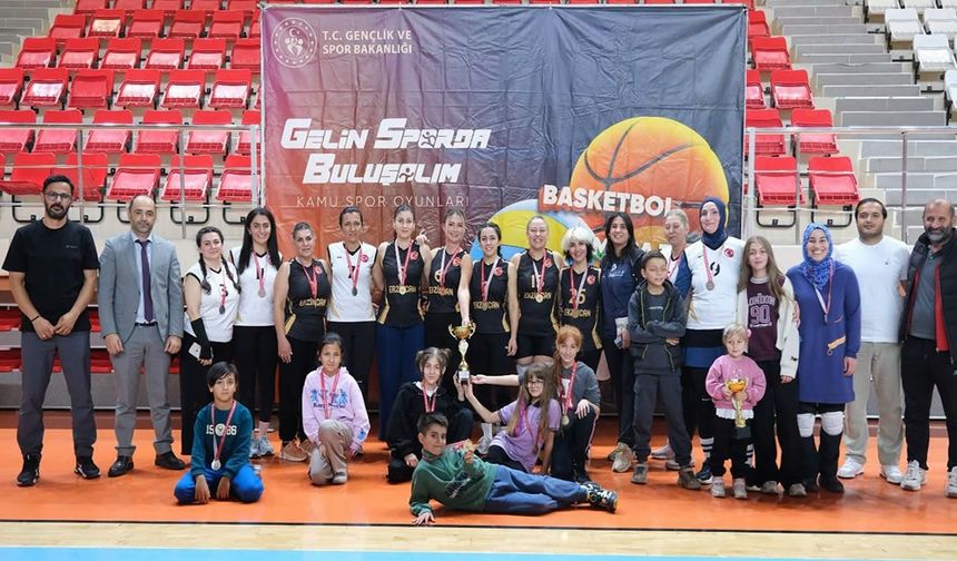 Kurumlar arası voleybol turnuvası sona erdi