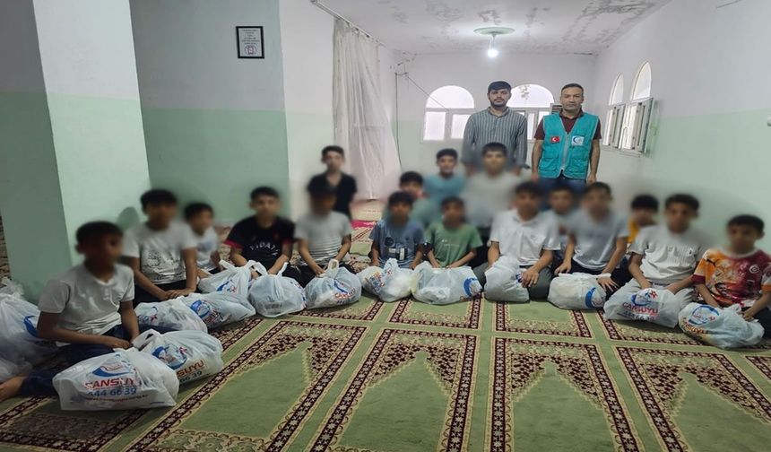 Cizre’de Kur’an Öğrencileri İçin Gönülleri Isıtan Destek