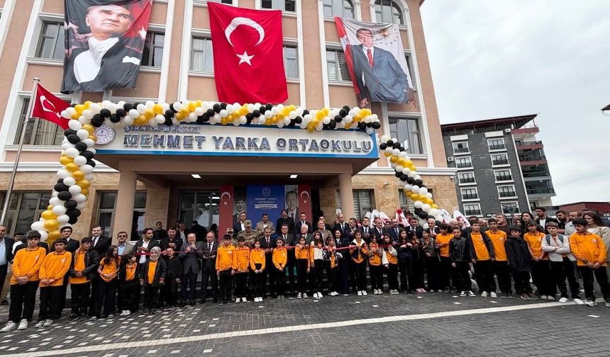 Şırnak’ta Mehmet Yarka Ortaokulu Eğitim Öğretime Açıldı