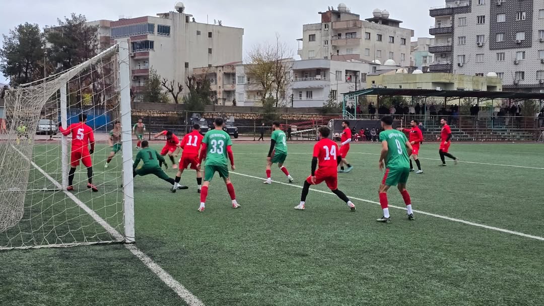 Belediyemiz Futbol Takımı, Ligin 6. Haftasında Gülyazıspor’u Konuk Etti.cizre Şehir Stadyumu’nda (3)