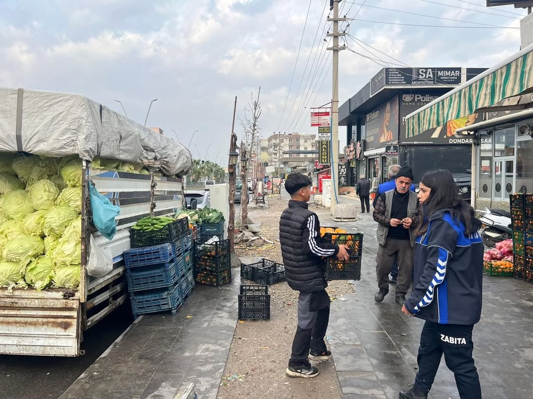 🚨 Kaldırım İşgallerine Karşı Denetimler Sürüyorzabıta Müdürlüğü Ekiplerimiz, İpekyolu Caddesi’n (1)