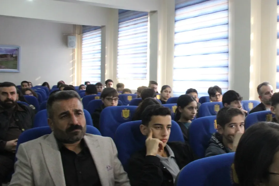 Şube Müdürümüz Ahmet Gümüş, Şafak Projesi Kapsamında Lgs Öğrencileriyle Buluştu Şube Müdürümüz (2)