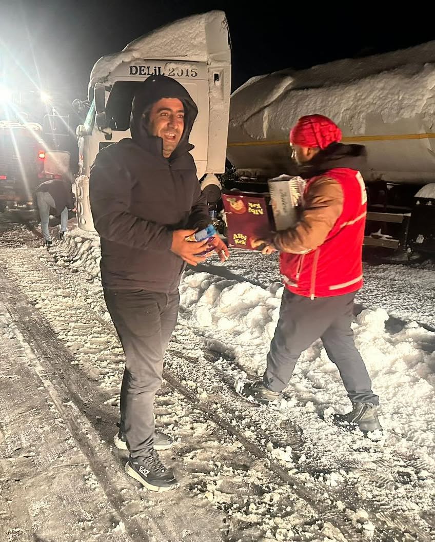 Turkkizilaysirnak 20251230 0005