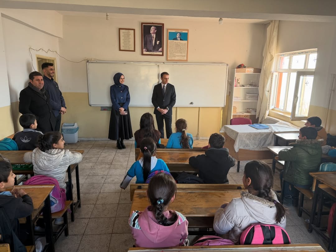 📍 Düğünyurdu Köyükaymakamımız Sayın Semih Memi̇ş, Güçlükonak İlçe Millî Eğitim Müdürü Yunus Baba (2)