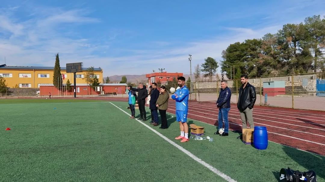 Eşbaşkanlarımız, Pazar Günü Cizre Şehir Stadyumu’nda Kumçatıspor Ile Oynanacak Karşılaşma Öncesi