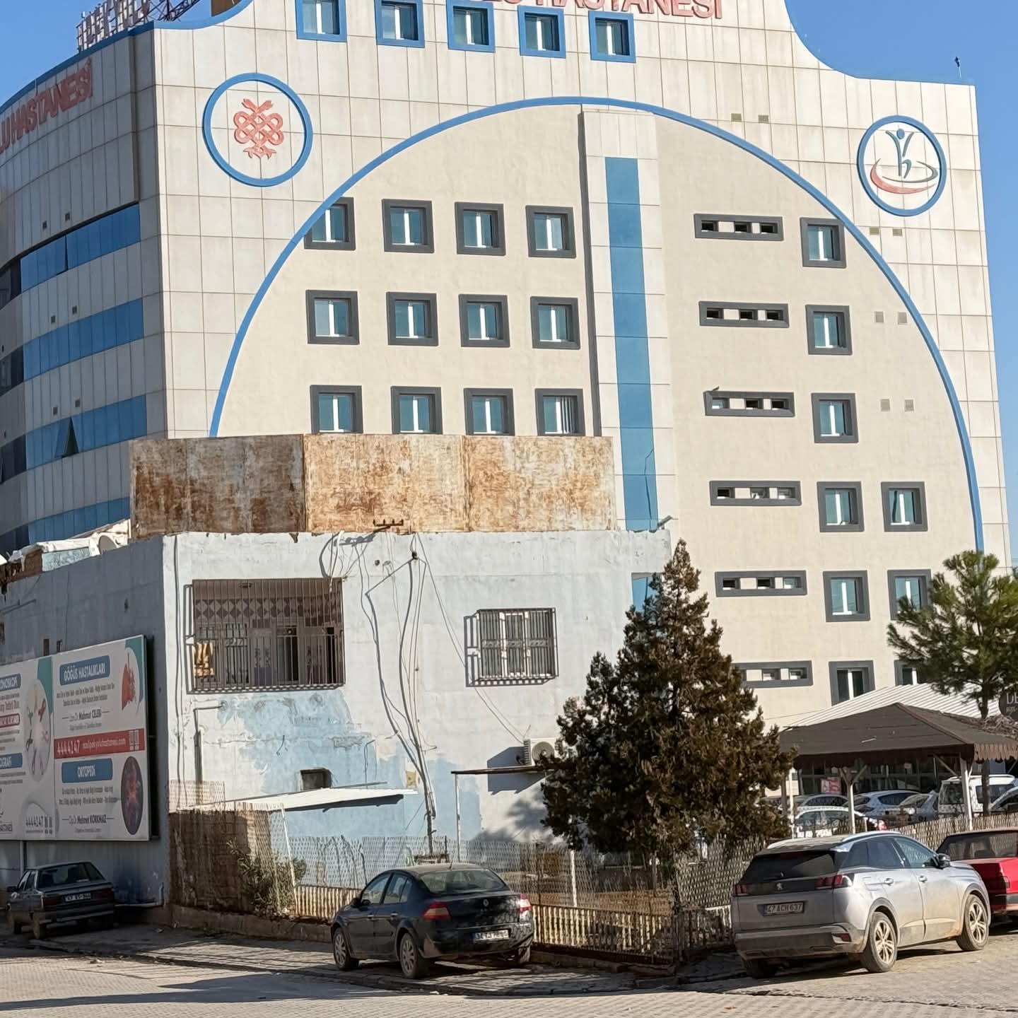 Ortaklar arasındaki kavga kanlı bitti 1 ölü, 4 yaralı