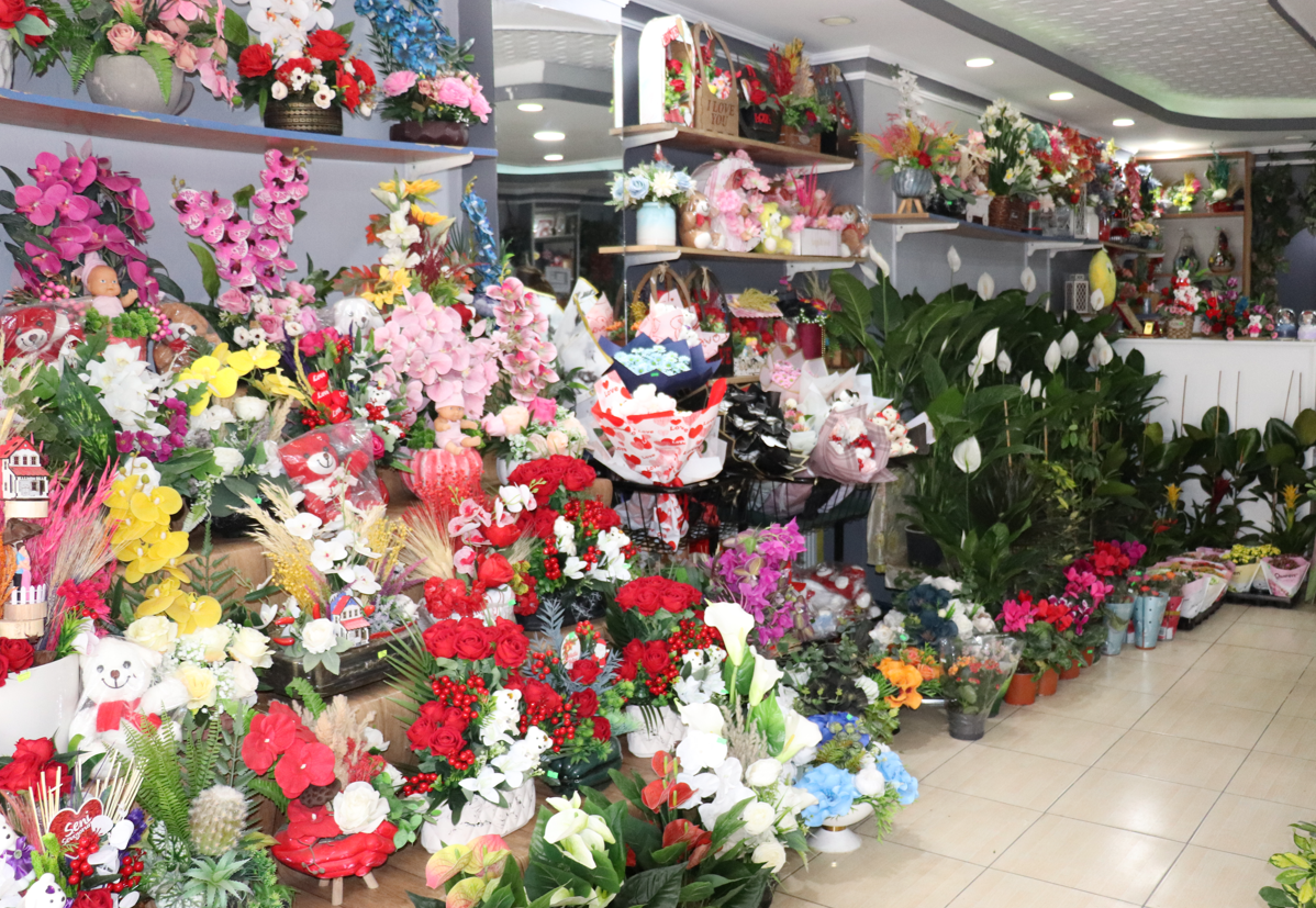 Şırnak’ta Sevgililer Günü! Çiçek Fiyatları Aşkı Zorluyor