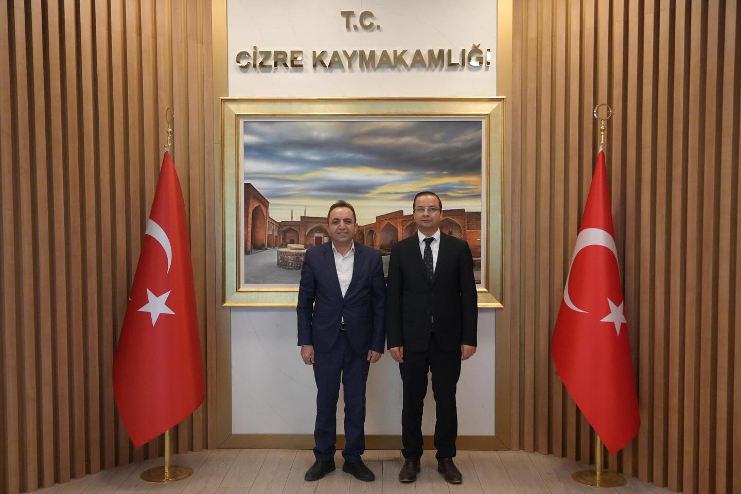 Cizrede Memduhoglundan Kaymakam Baycara Veda Ziyareti (2)