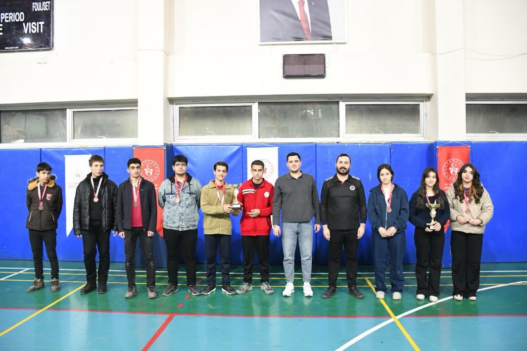 İl Müdürümüz Fedai Din, Spor Hizmetleri Müdürümüz Nihat Avcı Ve Gençlik Faaliyetleri Müdürümüz Y (4)