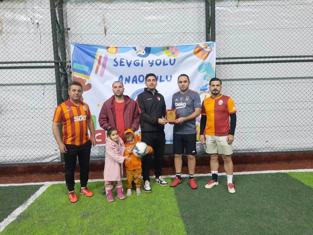 Babalar Arası Halı Saha Fut (1)