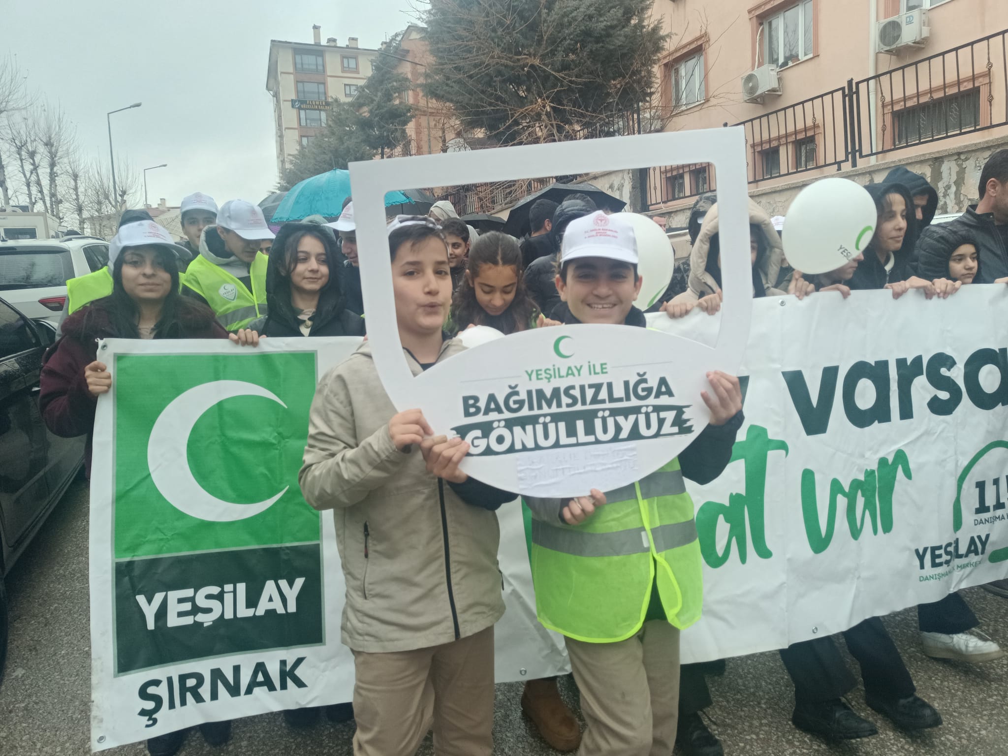 yürüyüş yeşilay-1