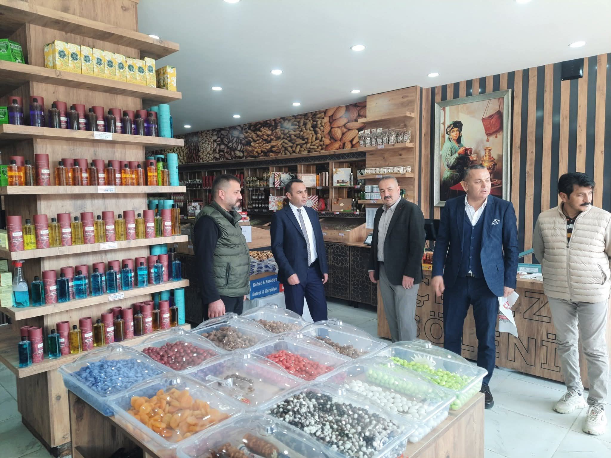 Silopi’de yeni açılan işletmeye Kaymakam desteği