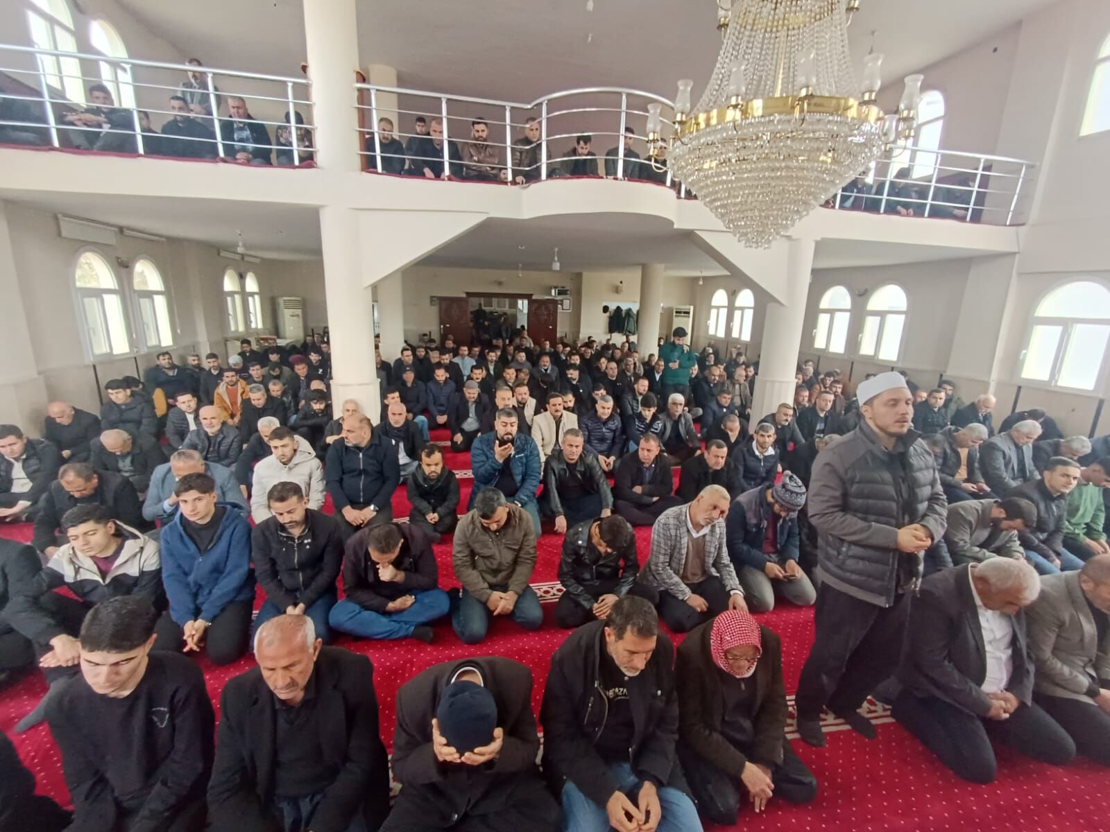 Selahaddin Eyyubi Camii’nde hutbe konusu 'Bağımlılık'