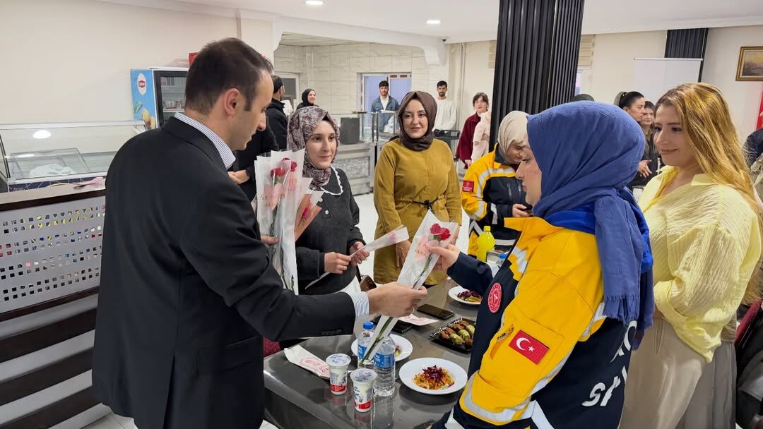 Güçlükonak Öğretmenevi-1