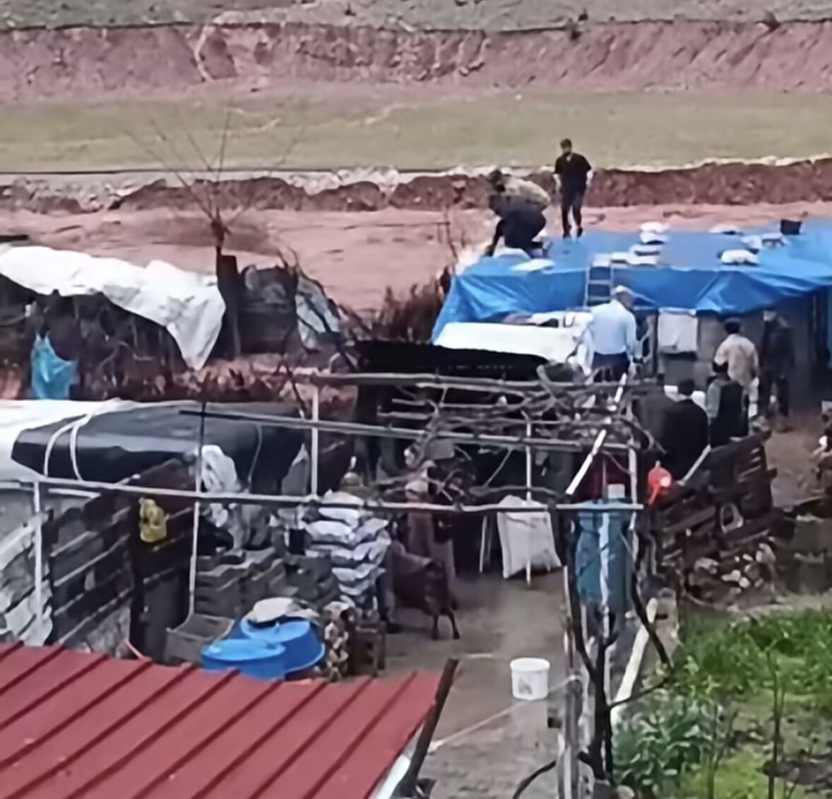 Kasrik’te Dereler Taştı, Evler Sular Altında